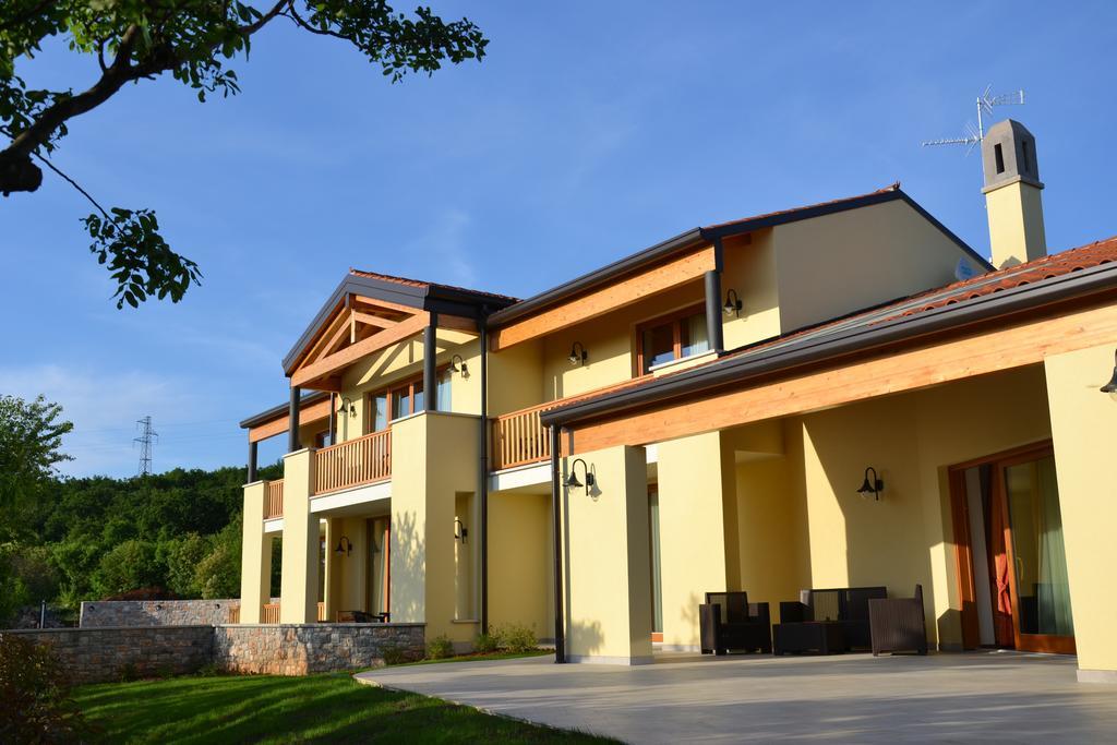 Agriturismo Gradec Aurisina Exteriör bild