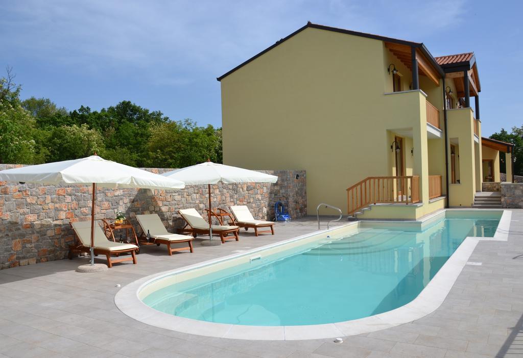 Agriturismo Gradec Aurisina Exteriör bild